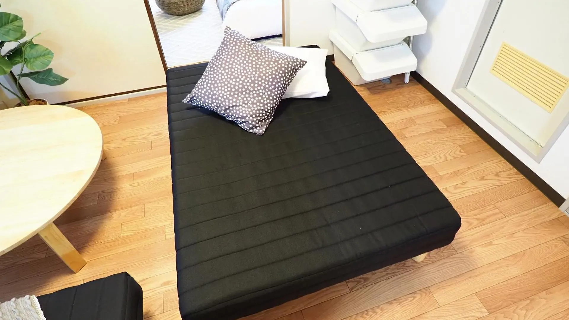 Second Hojo Building Apartment Tokyo